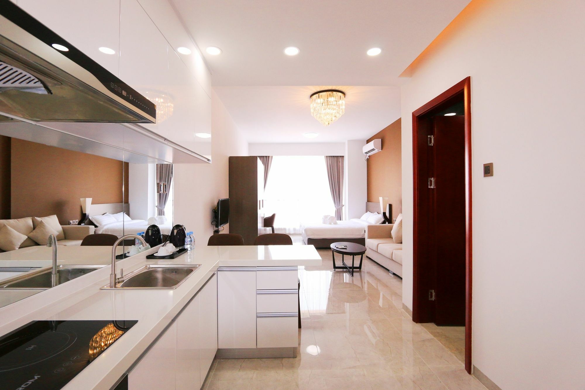 Eastland Hotel & Apartment Πνομ Πενχ Εξωτερικό φωτογραφία