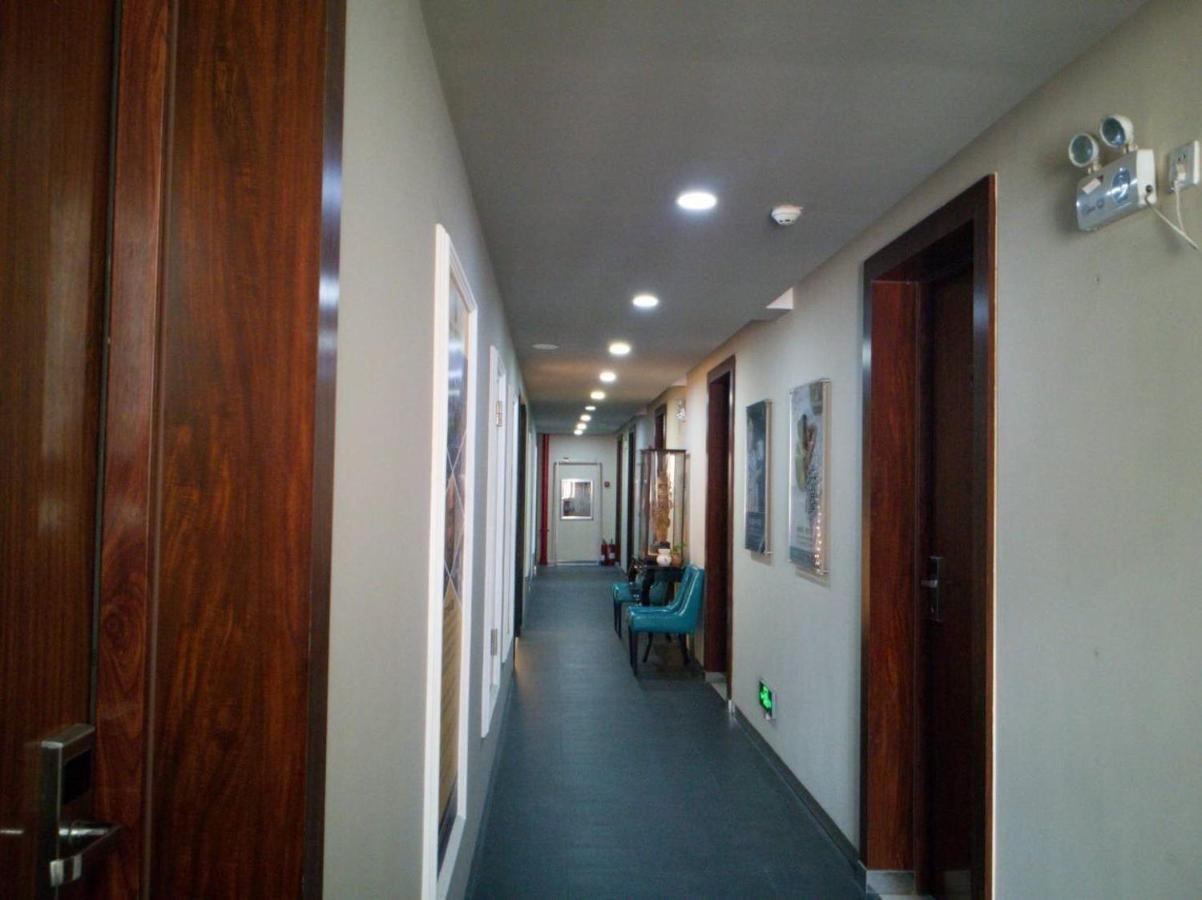 Eastland Hotel & Apartment Πνομ Πενχ Εξωτερικό φωτογραφία